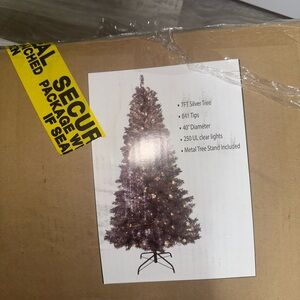 7 ft Silver Prelit Christmas tree